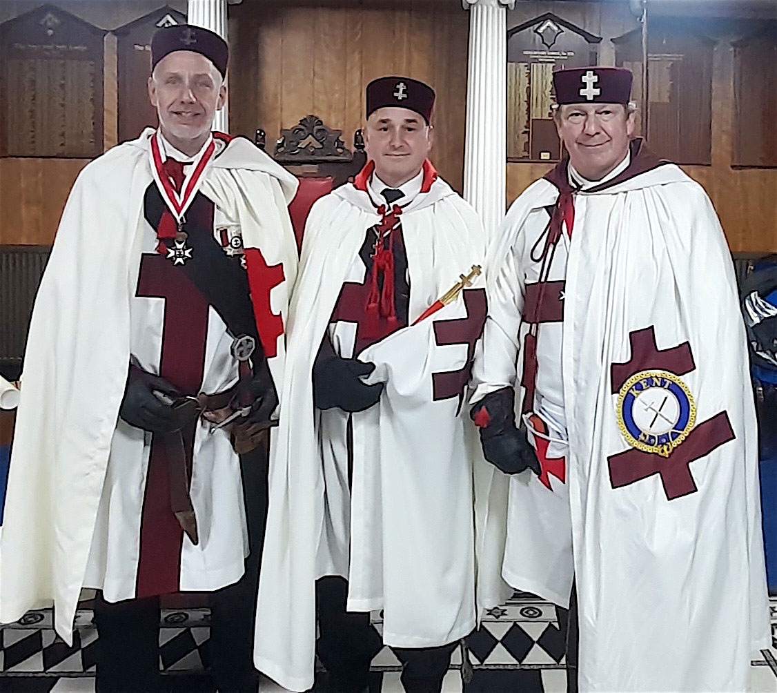 E.Kt. Cooke, E.Kt. Lillington & E.Kt. Wright